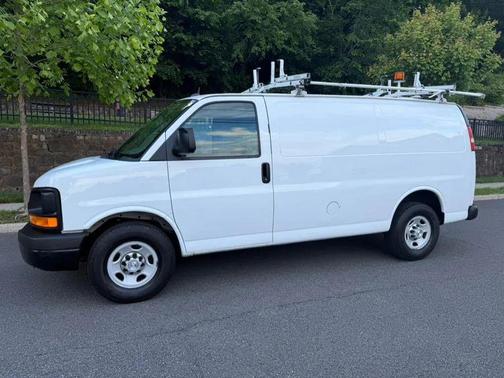 2015 Chevrolet Express 2500 Work Van