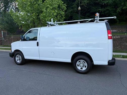2015 Chevrolet Express 2500 Work Van