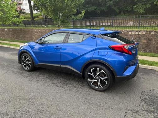 2018 Toyota C-HR XLE Premium