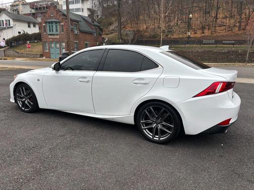 2016 Lexus IS 200t Base