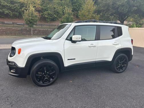 2017 Jeep Renegade Altitude