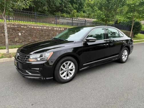 2016 Volkswagen Passat 1.8T S