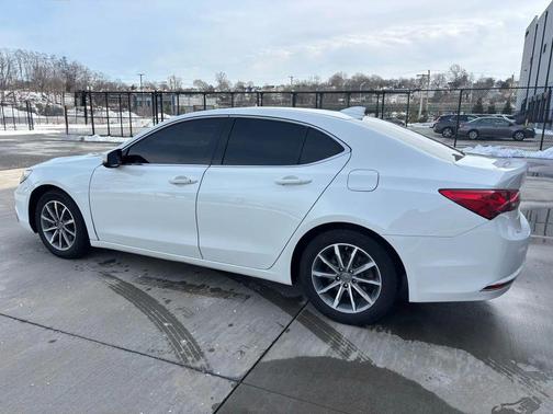 2018 Acura TLX Base