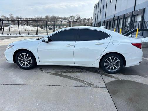 2018 Acura TLX Base