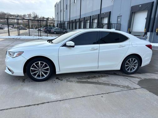 2018 Acura TLX Base