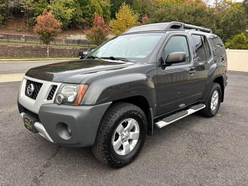 2010 Nissan Xterra S