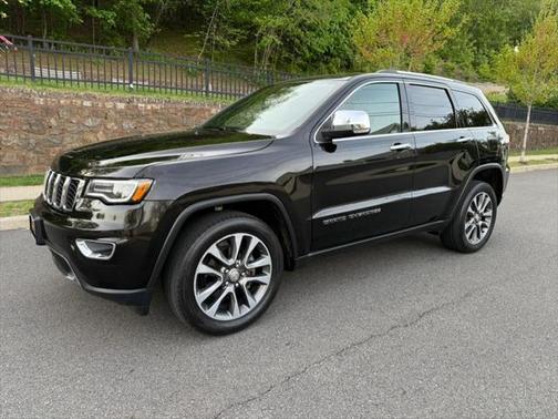 2018 Jeep Grand Cherokee Sterling Edition