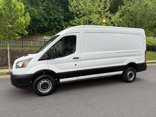 2015 Ford Transit-250 Base