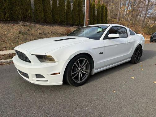 2014 Ford Mustang GT Premium