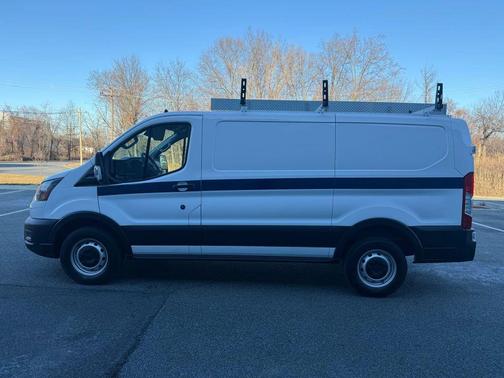 2021 Ford Transit-250 Base