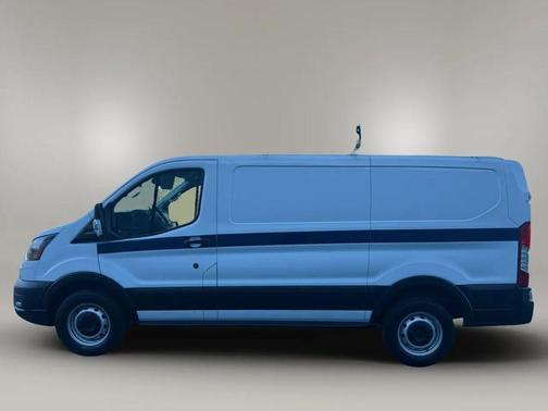 2021 Ford Transit-250 Base
