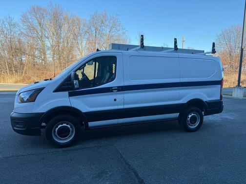 2021 Ford Transit-250 Base