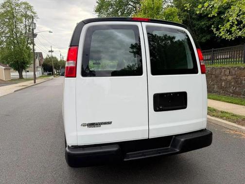 2018 Chevrolet Express 2500 Work Van