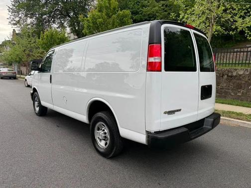 2018 Chevrolet Express 2500 Work Van