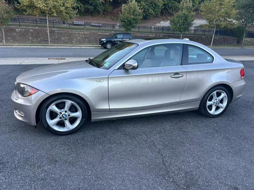 2010 BMW 128 2dr Cpe 128i SULEV