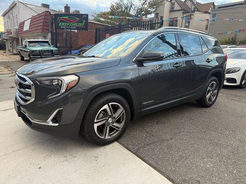 2021 GMC Terrain SLT