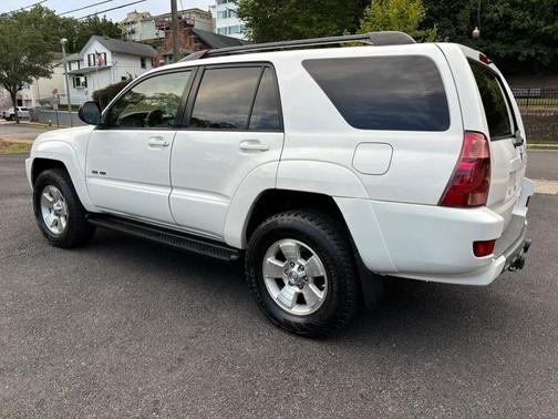 2004 Toyota 4Runner SR5 Sport