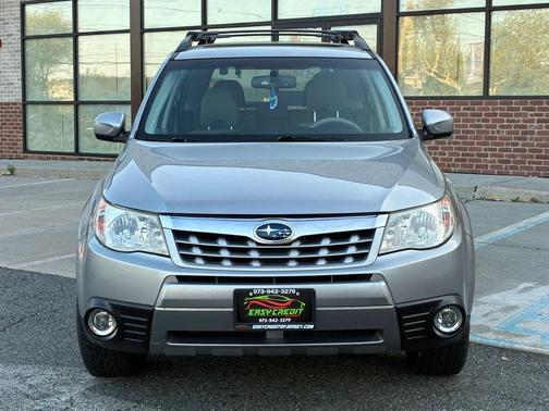 Silver 2011 Subaru Forester 2.5 X Limited