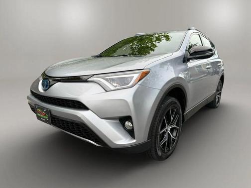 2017 Toyota RAV4 Hybrid SE