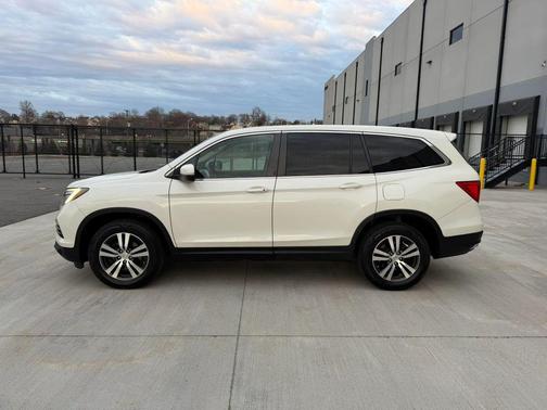 2016 Honda Pilot EX