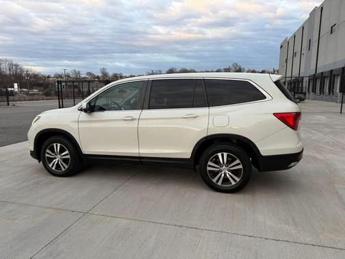 2016 Honda Pilot EX