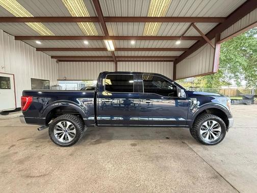 Antimatter Blue Metallic 2021 Ford F-150 XLT