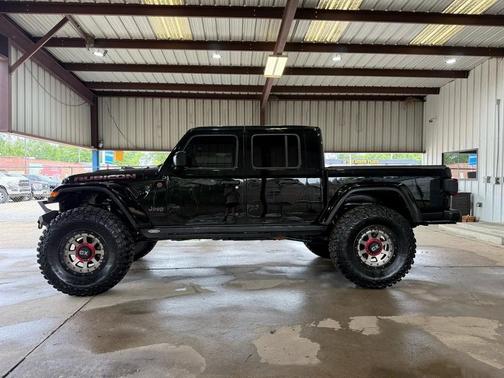 Black Clearcoat 2021 Jeep Gladiator Rubicon