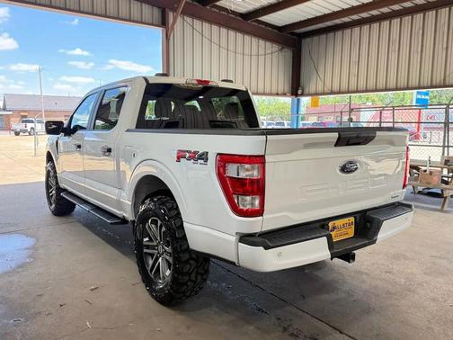 Oxford White 2022 Ford F-150 XL