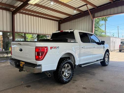 Oxford White 2023 Ford F-150 XLT