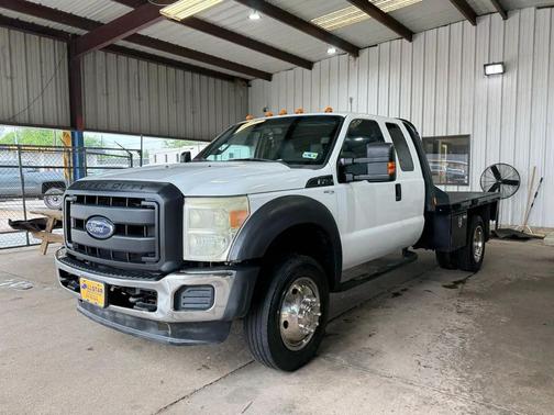 Oxford White 2013 Ford F-450 SuperCab DRW 2WD