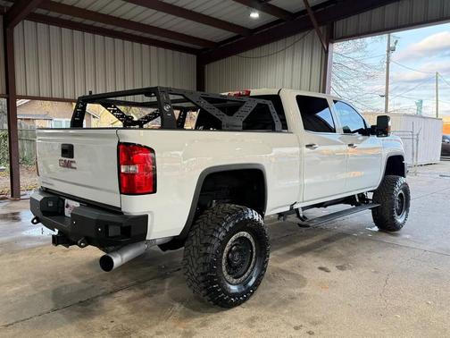 Summit White 2018 GMC Sierra 2500 Denali