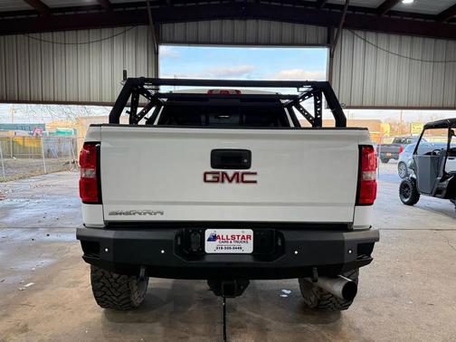 Summit White 2018 GMC Sierra 2500 Denali