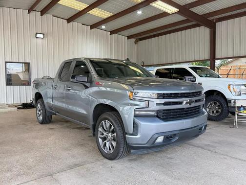 Gray 2019 Chevrolet Silverado 1500 RST