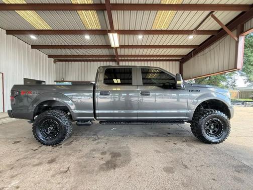 Gray 2018 Ford F-150 XLT