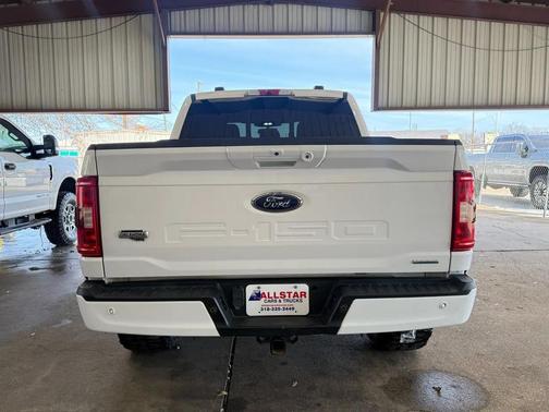 Oxford White 2022 Ford F-150 XLT