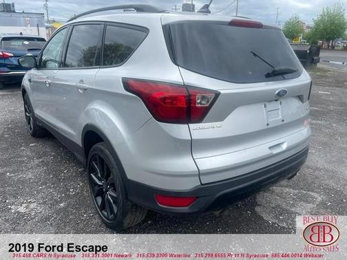 2019 Ford Escape SE