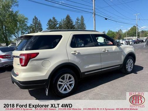 Beige 2018 Ford Explorer XLT
