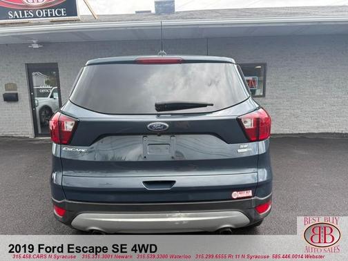 Blue 2019 Ford Escape SE