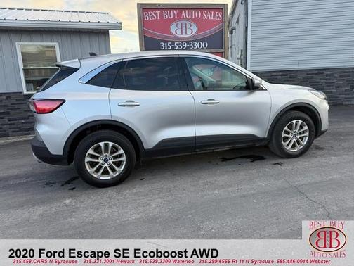 2020 Ford Escape SE