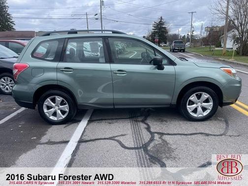 2016 Subaru Forester 2.5i