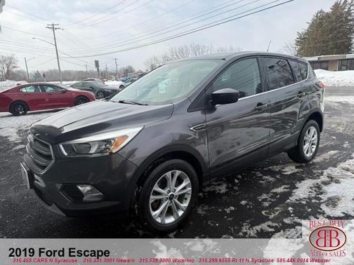 2019 Ford Escape SE