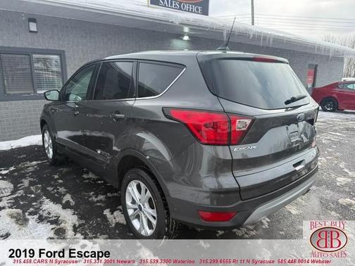 2019 Ford Escape SE