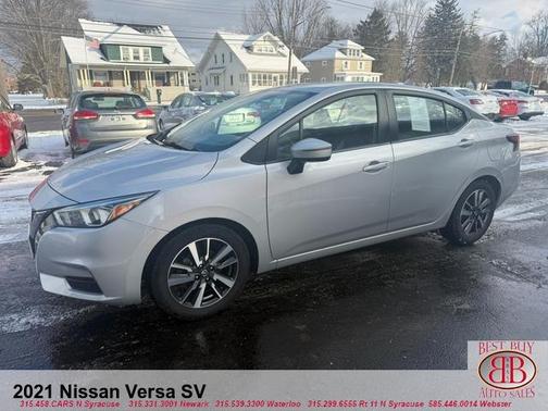 2021 Nissan Versa 1.6 SV