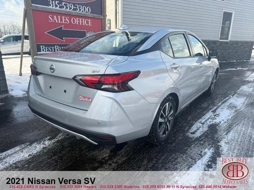 2021 Nissan Versa 1.6 SV