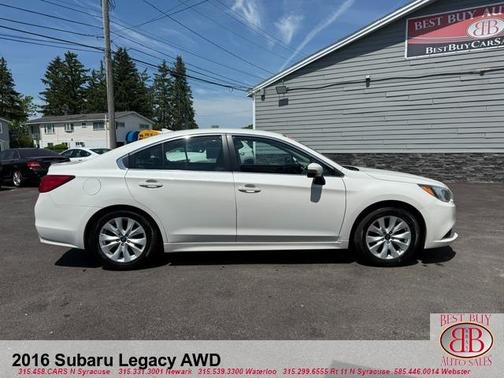 Crystal White Pearl 2016 Subaru Legacy