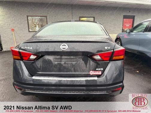 2021 Nissan Altima 2.5 SV