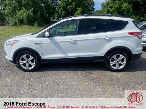 2016 Ford Escape SE