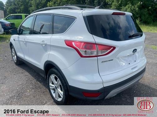 2016 Ford Escape SE