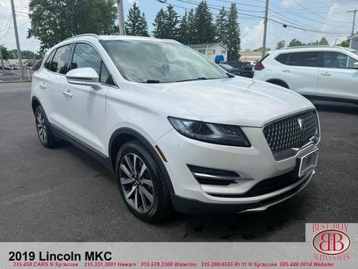 White 2019 Lincoln MKC Reserve