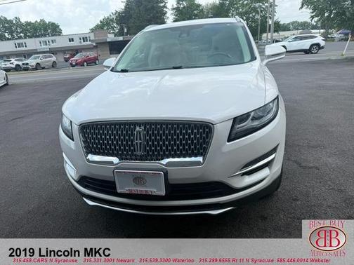 White 2019 Lincoln MKC Reserve